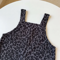 Thumbnail for LeopardChic – Tendance et confortable – Salopette pour fille à imprimé léopard