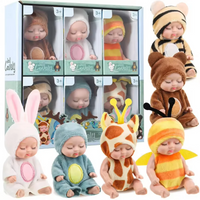 Thumbnail for LittleDolly – Mignon et douillet – Une poupée habillée d'un costume d'animal rigolo