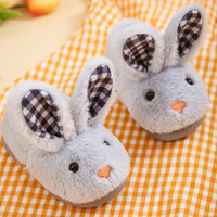 Thumbnail for BunnyToes – Douces et chaudes – Chaussons en peluche en forme de lapin