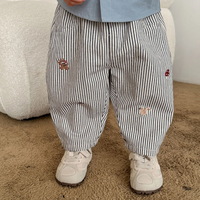 Thumbnail for LittlePatch – Doux et confortables – Pantalons pour enfants avec détails brodés