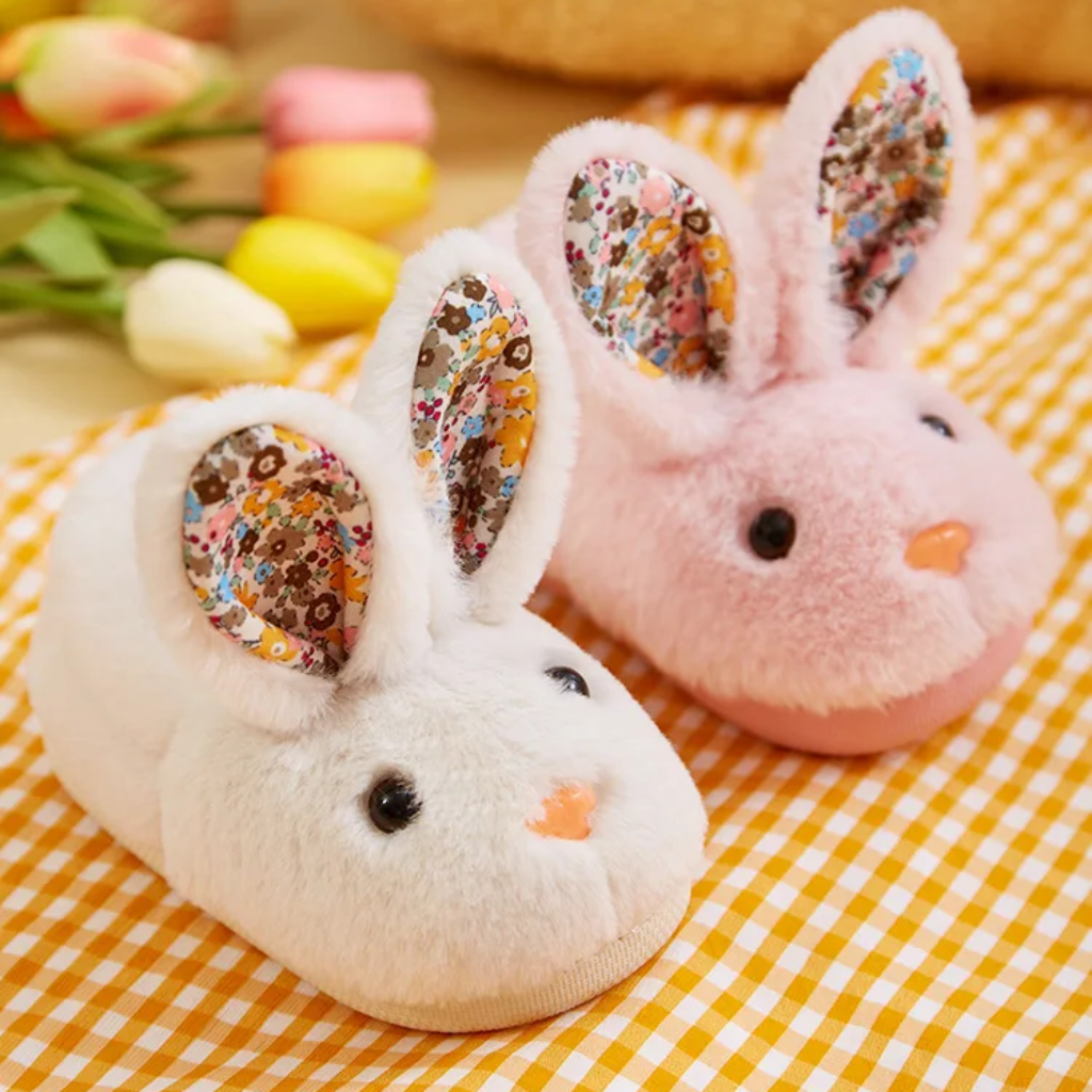 BunnyToes – Douces et chaudes – Chaussons en peluche en forme de lapin