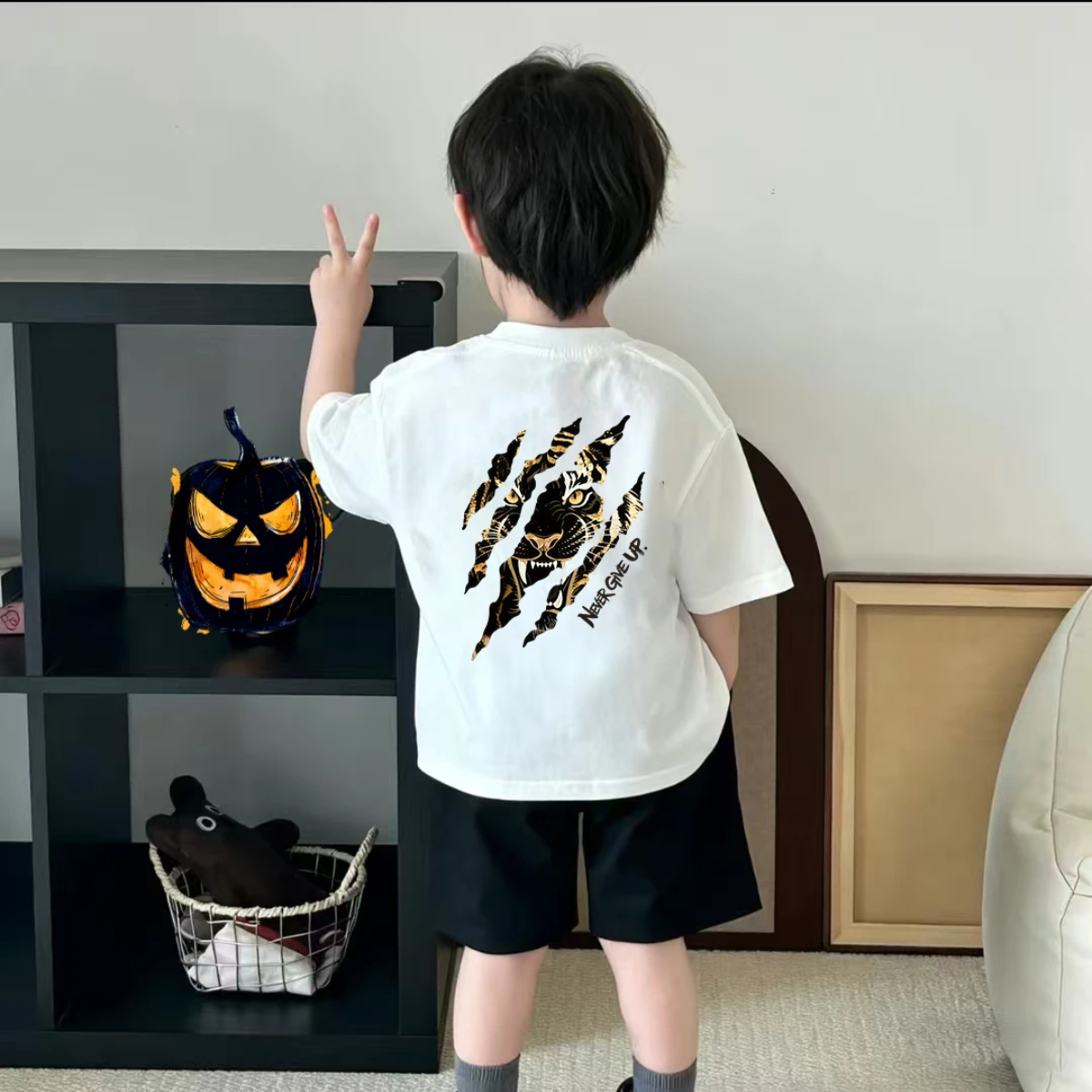 WildRoar – Fun & Casual – T-shirt pour enfant à imprimé tigre