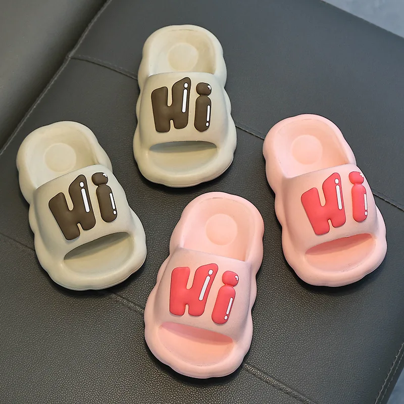 CloudWalk – Confortables et antidérapantes – Pantoufles pour enfants « Hi »