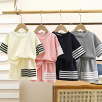 Thumbnail for MiniSport – Sport et décontracté – Ensemble 2 pièces comprenant un short et un t-shirt