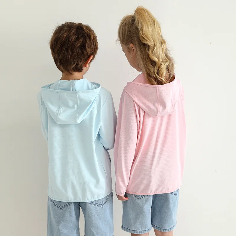 SunnyShield – Léger et protecteur – Veste pour enfant à capuche avec protection UV