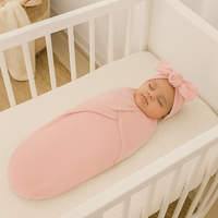 Thumbnail for DreamNest – Repos et confort – Couverture d'emmaillotage de luxe avec bonnet