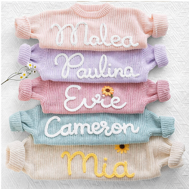 TinyStitch – Pull tricoté personnalisé avec prénom pour enfants