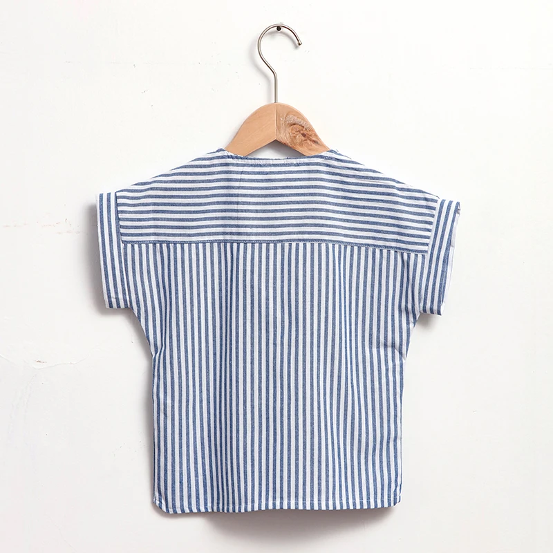 LittleClassic – Élégant et confortable – Chemise en lin pour garçon avec boutons décoratifs