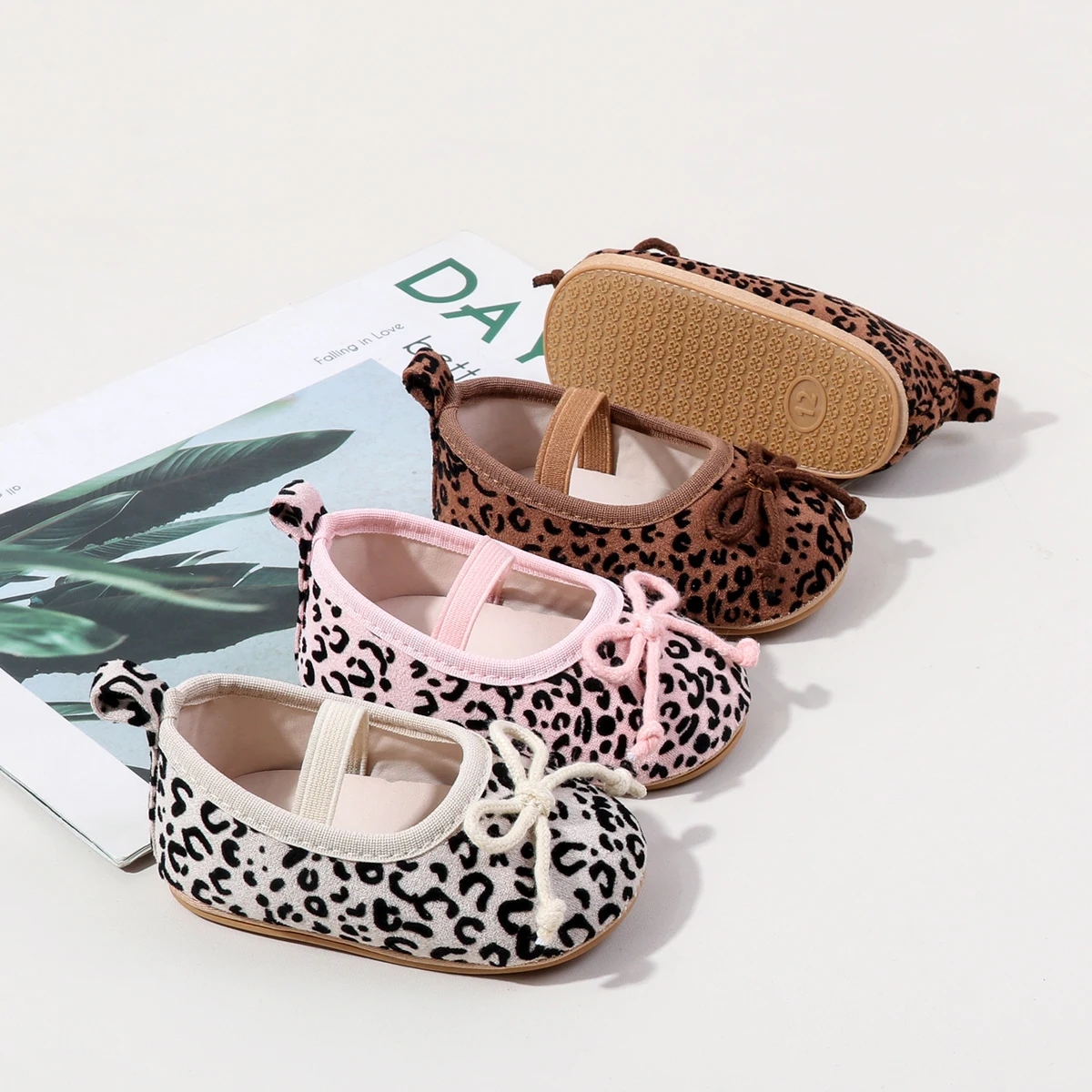 TinyStyle – Mignonnes et élégantes – Chaussures pour bébés filles à imprimé léopard