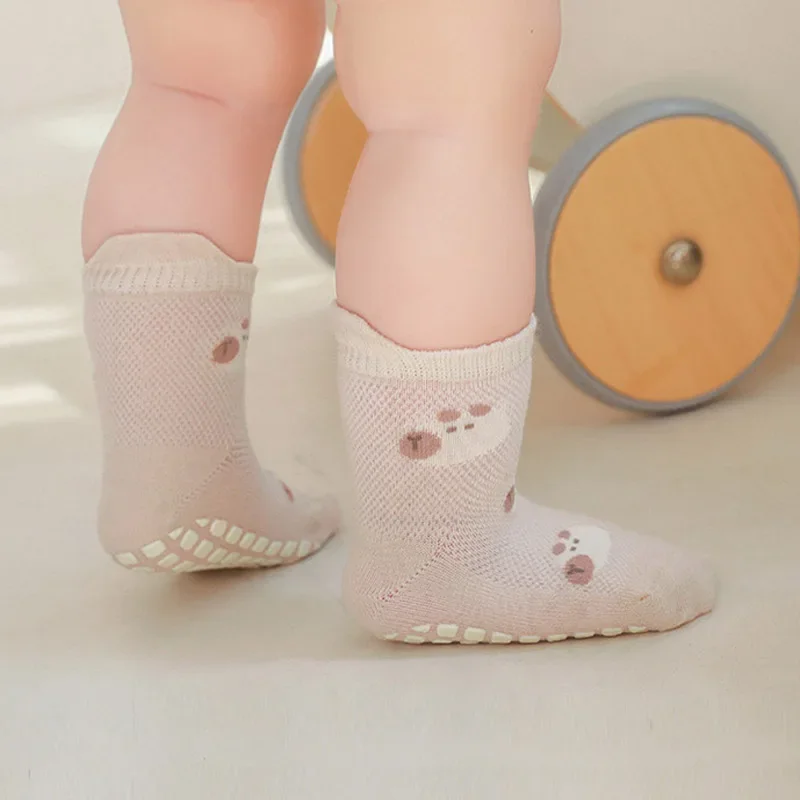 Soft Grip Socks – Douces et pratiques – Chaussettes antidérapantes pour bébé
