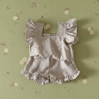Thumbnail for Girls Ruffle Tee – Léger et mignon – Ensemble de vêtements pour enfants