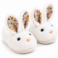 Thumbnail for BunnyToes – Douces et chaudes – Chaussons en peluche en forme de lapin