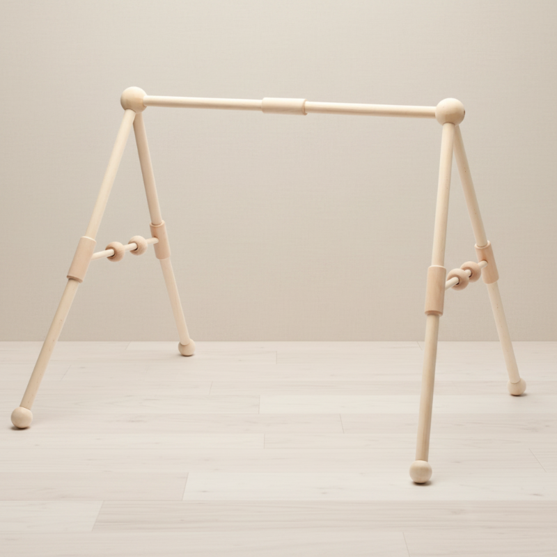 Wooden Baby Rattle Toy – Éveil sensoriel et sécurité – Baby Gym