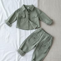 Thumbnail for Boys Fashion – Tendance et confort – Ensemble cargo pour garçons