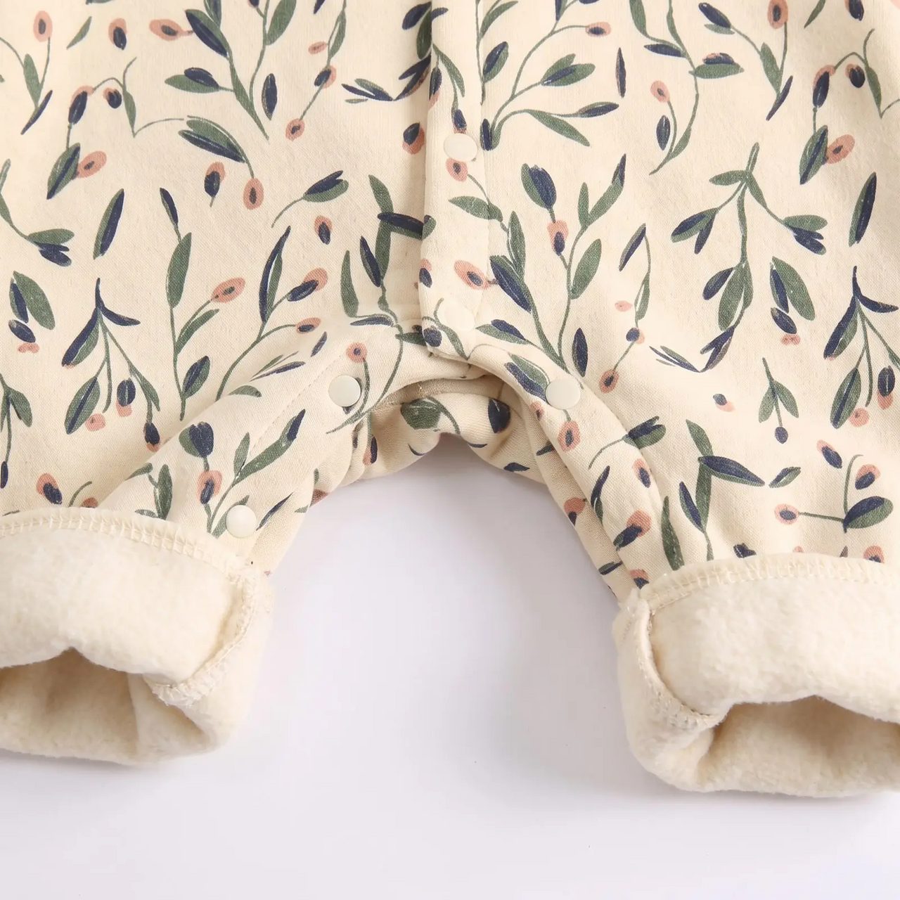 FloraCozy – Doux et chaud – Combinaison d'hiver pour bébé fille à motifs floraux