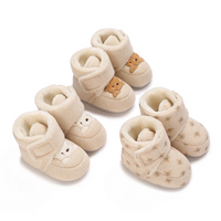 Thumbnail for TinyBoots – Chaleureuses et confortables – Chaussures en peluche pour bébés pour l'hiver