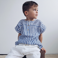 Thumbnail for LittleClassic – Élégant et confortable – Chemise en lin pour garçon avec boutons décoratifs