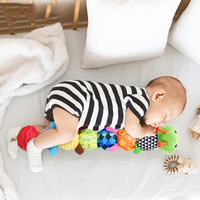 Thumbnail for CuddleCater – Stimulation sensorielle et développement – Hochet pour bébé