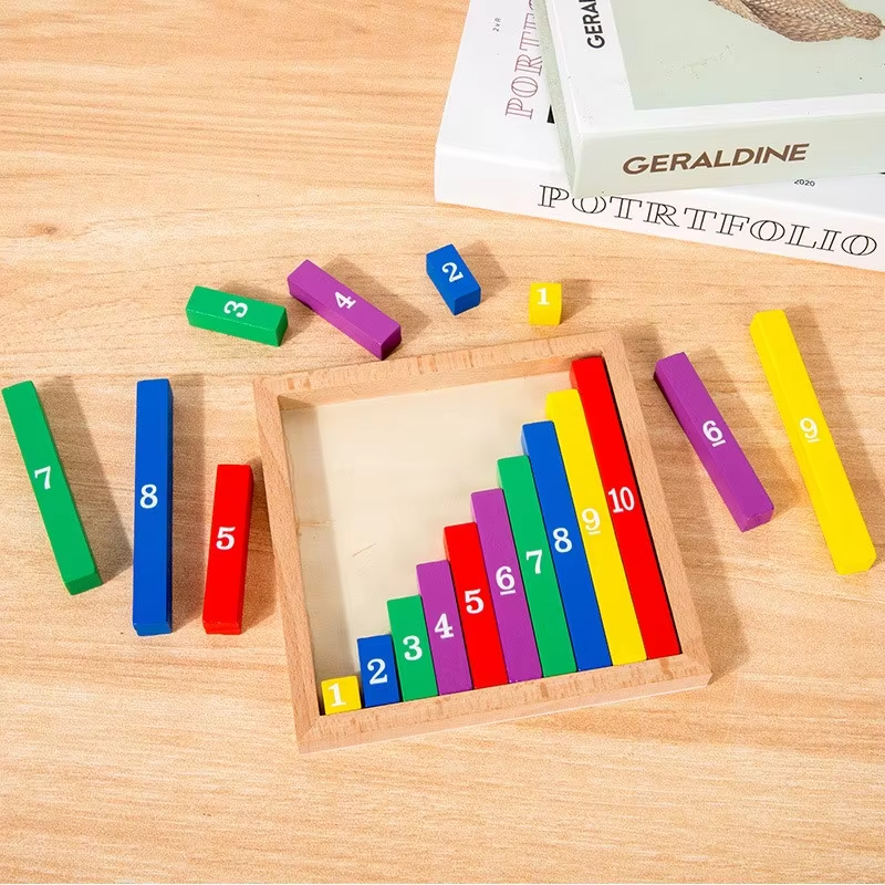 TinyMath – Ludique et éducatif – Tableau de calcul en bois avec chiffres