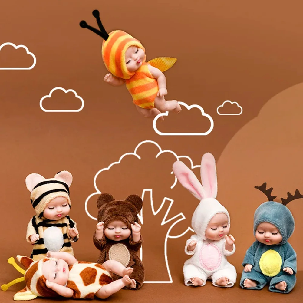 LittleDolly – Mignon et douillet – Une poupée habillée d'un costume d'animal rigolo