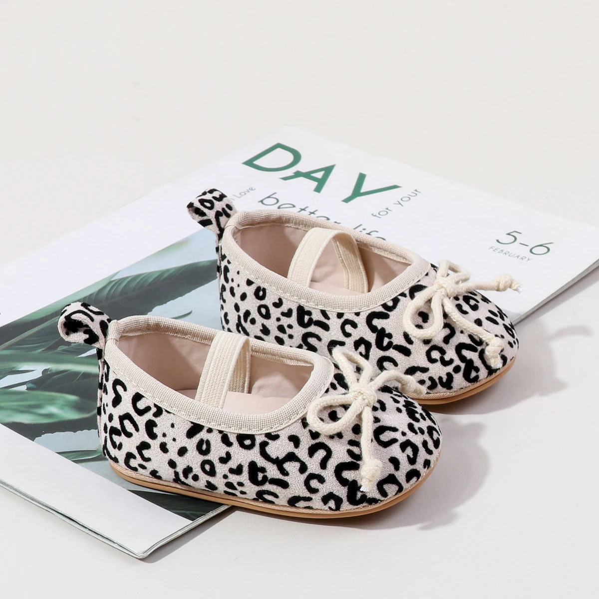 TinyStyle – Mignonnes et élégantes – Chaussures pour bébés filles à imprimé léopard