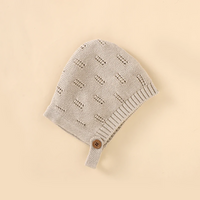 Thumbnail for MiniCozy – Doux et confortable – Salopette tricotée pour bébé avec bonnet