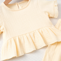 Thumbnail for SoftCharm – Élégant et confortable – Ensemble pour fille avec haut à volants et pantalon long