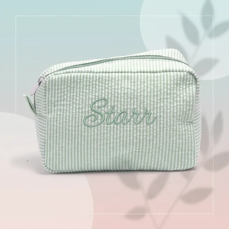 Striped Name Pouch – Personnalisée et élégante – Trousse à maquillage