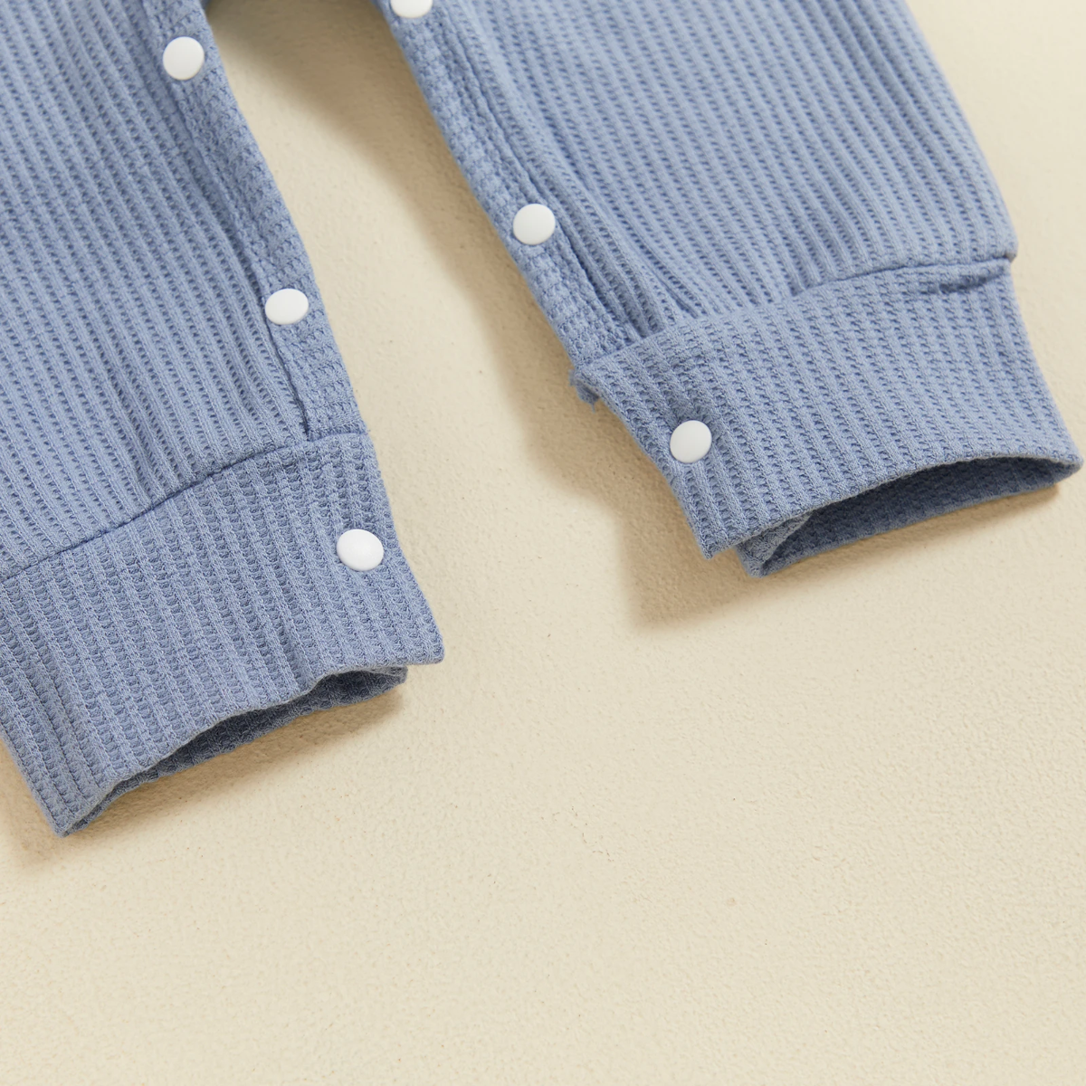CuddleBaby – Bonjour, je suis nouvelle ici – Ensemble combi-pantalon et bonnet pour bébé