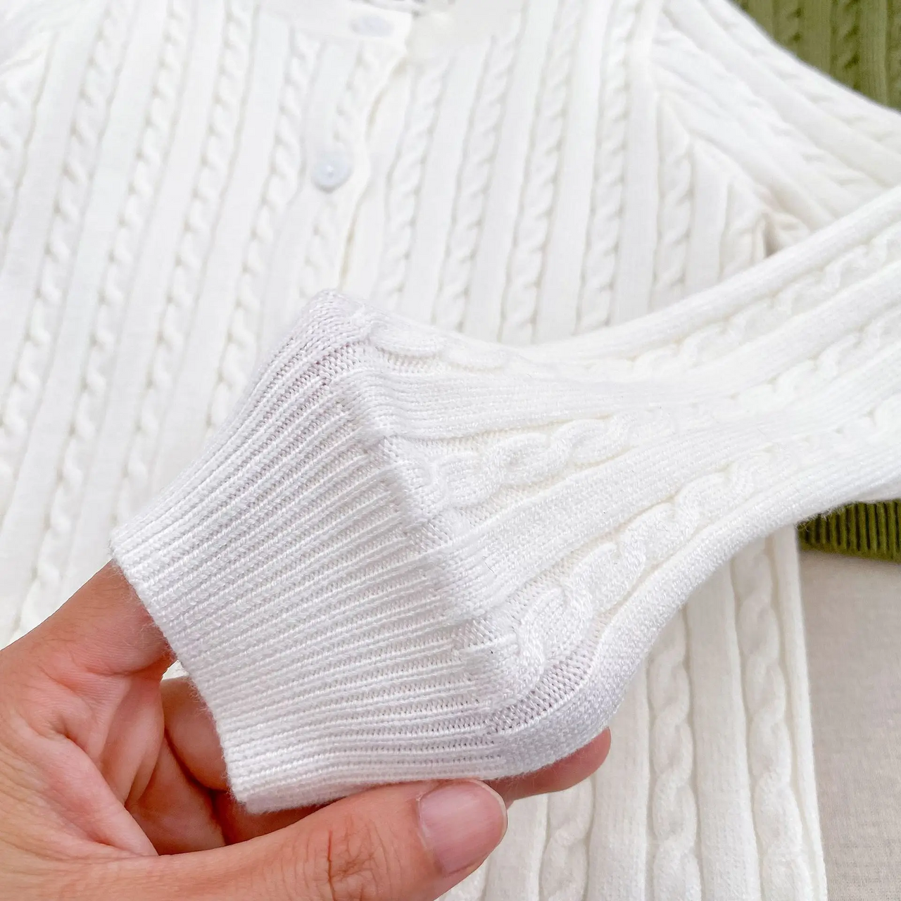 CozyBelle – Élégant et chaleureux – Cardigan tricoté à boutons