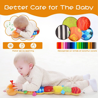 Thumbnail for CuddleCater – Stimulation sensorielle et développement – Hochet pour bébé
