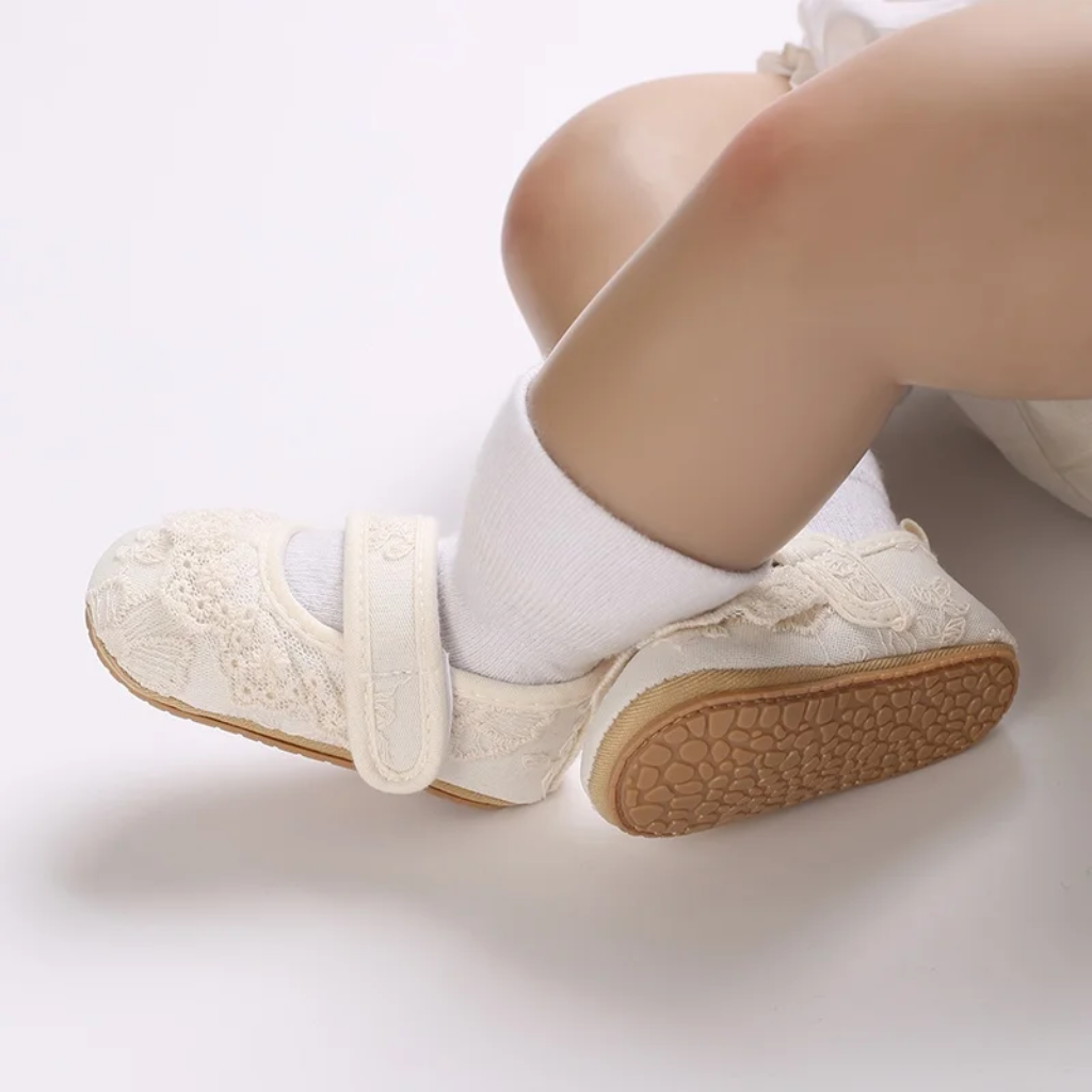 PrincessLace – Élégantes et mignonnes – Chaussures pour bébé avec dentelle et fermeture velcro