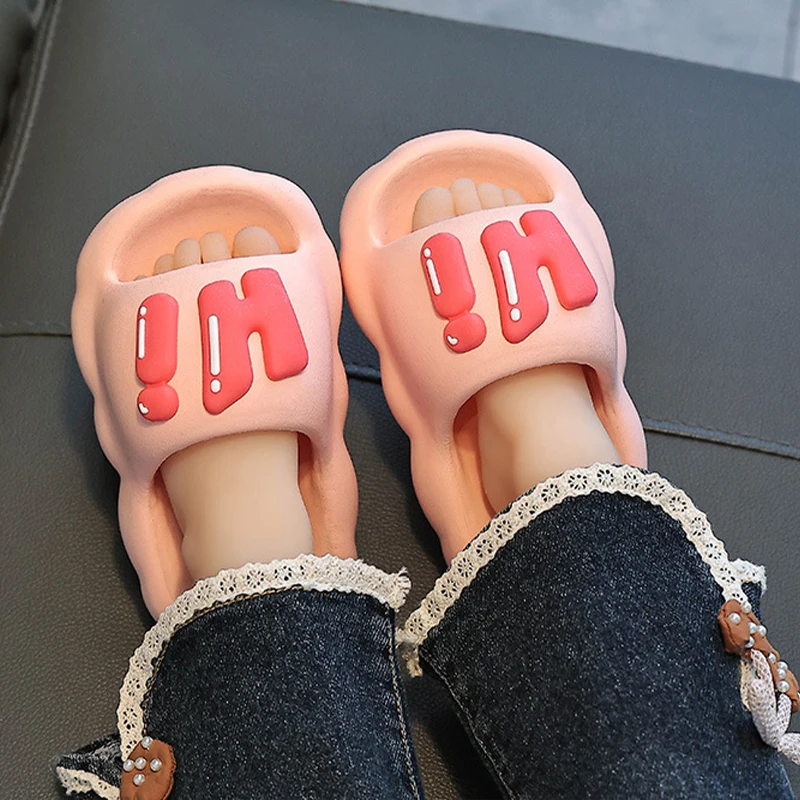 CloudWalk – Confortables et antidérapantes – Pantoufles pour enfants « Hi »