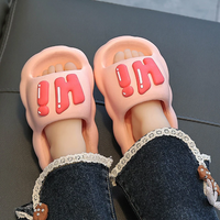 Thumbnail for CloudWalk – Confortables et antidérapantes – Pantoufles pour enfants « Hi »