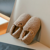 Thumbnail for WarmSteps – Confortables et douillets – Chaussons d'hiver en peluche pour enfants
