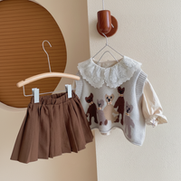 Thumbnail for PrettyLayers – Mignon et élégant – Ensemble 3 pièces pour fille comprenant une jupe, un chemisier et un gilet en maille