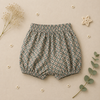 Thumbnail for Matching Set – Confortable et imprimé marguerite – Bloomer, jupe et chemisier