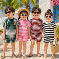 Thumbnail for Kids Stripe Outfit – Tendance et confort – Tenue d'été pour enfants