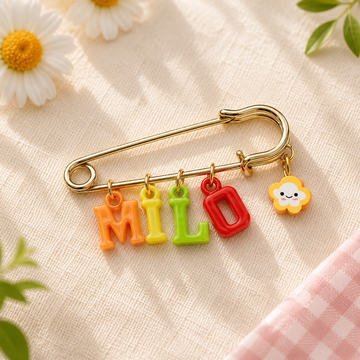 Personalized Charm Pin – Personnalisée et élégante – Broche avec prénom