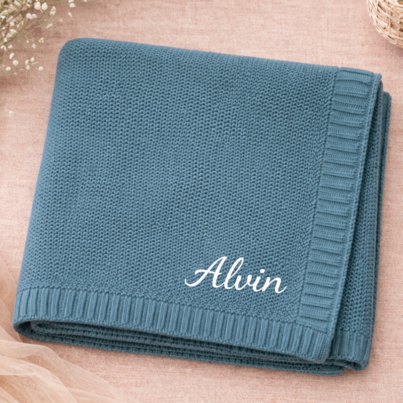Personalized Baby Blanket – Douce et unique – Couverture en coton personnalisée et brodée