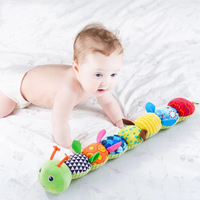 Thumbnail for CuddleCater – Stimulation sensorielle et développement – Hochet pour bébé