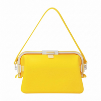 Thumbnail for SeaBag – Plaisirs aquatiques & Pratique – Grand sac à bandoulière en silicone imperméable