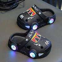 Thumbnail for GlowRun – Élégantes et ludiques – Pantoufles LED pour la voiture