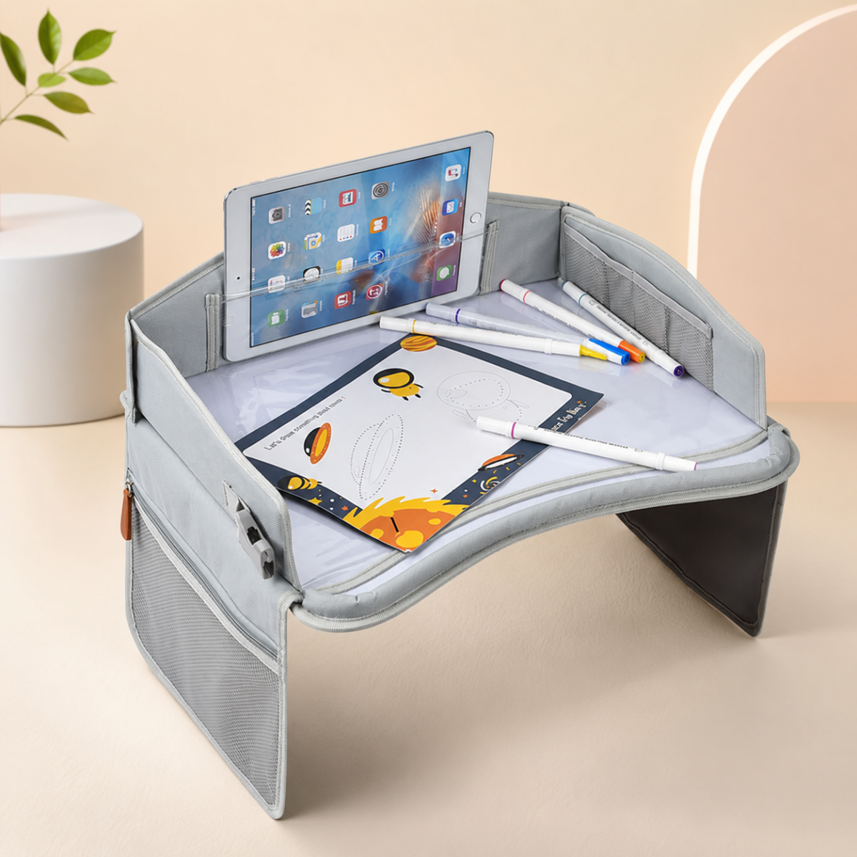 TravelBuddy – Auto & Indispensables – Plateau de voyage pliable pour enfants