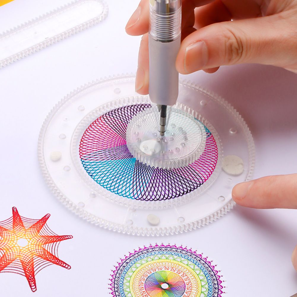 Spirograph™ - Un plaisir de dessiner sans fin ! - Série de dessins