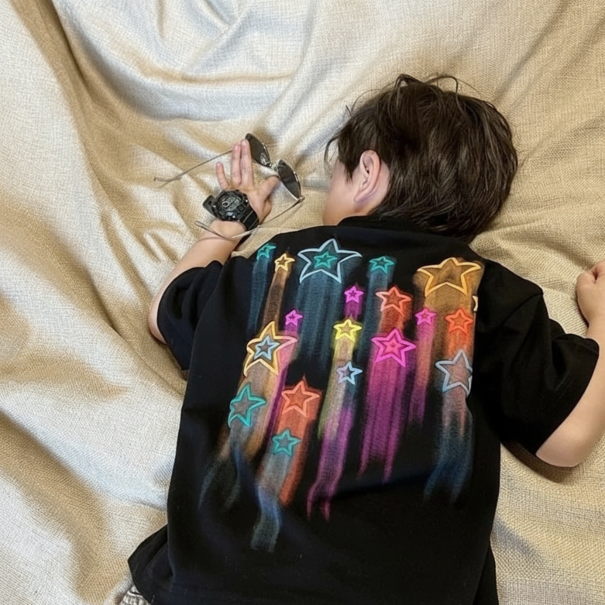 StarGlow – Léger et ludique – T-shirt « Étoile »