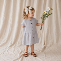 Thumbnail for LunaDress – Élégante et légère – Robe pour enfant à la coupe en A