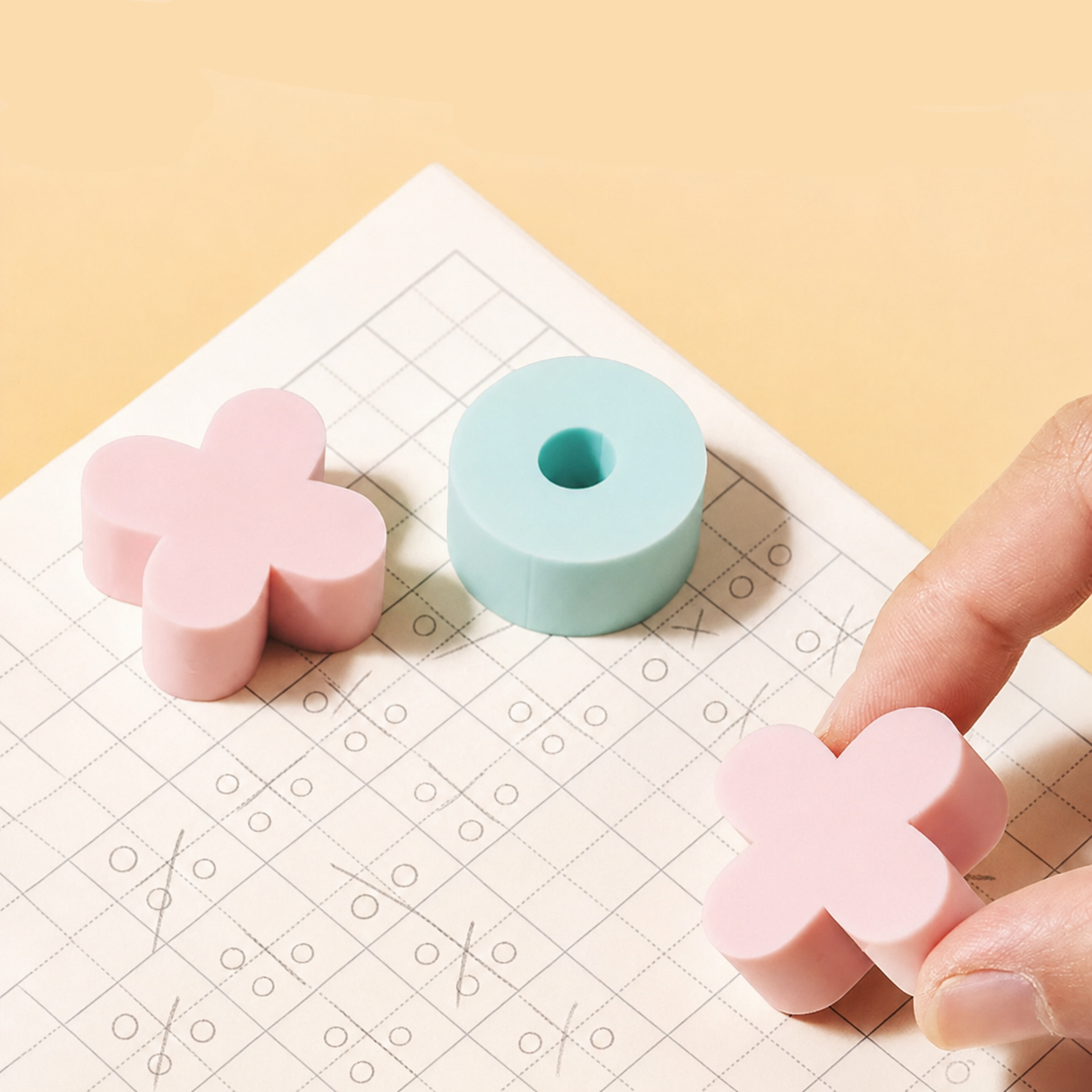 TicFun – Mignon et pratique – Lot de gommes « Beurre, fromage et œufs »
