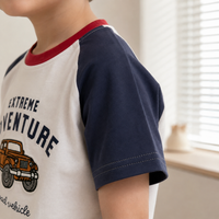 Thumbnail for StreetBoy – Tendance et confortable – T-shirt pour enfant à manches raglan et imprimé