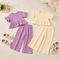 Thumbnail for SoftCharm – Élégant et confortable – Ensemble pour fille avec haut à volants et pantalon long